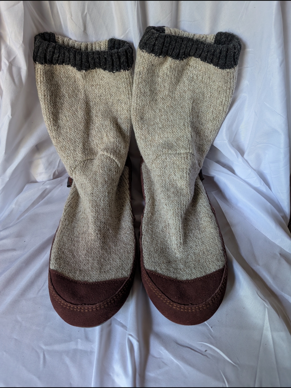 Acorn Cream Knit Boot Slippers with Brown Suede Trim